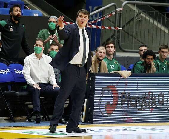 סאואנה חסר אונים // צילום: אלן שיבר